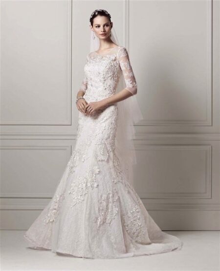 10 Wonderful Bridal Gowns For Winter Weddings