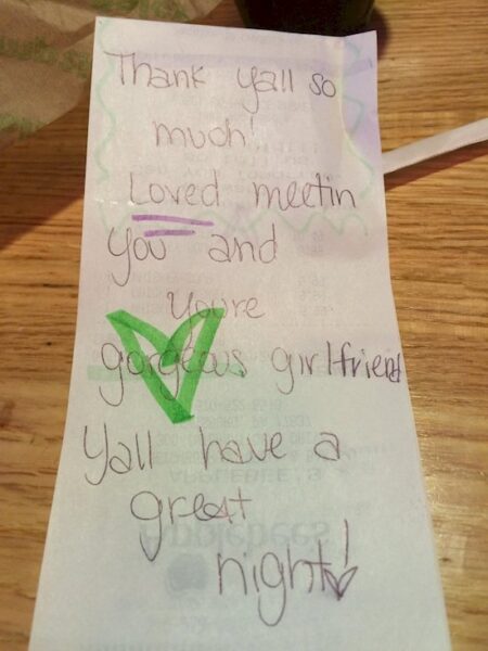 12 Adorable Notes Between Restaurant Customers And Servers