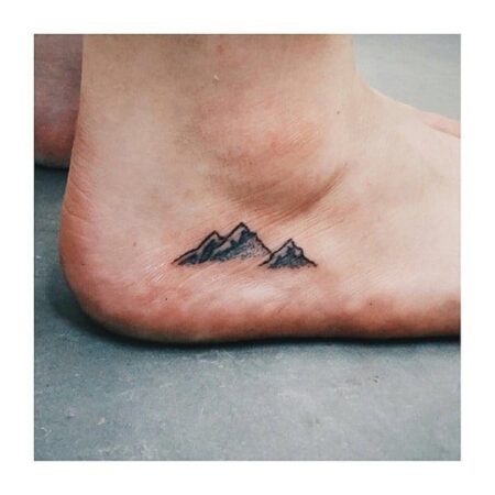 Adorable Tiny Tattoos You'll Want On Your Skin