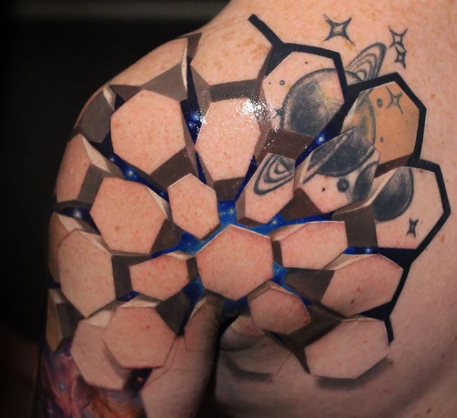 30 Of The Coolest 3D Tattoos That Are Way Too Realistic