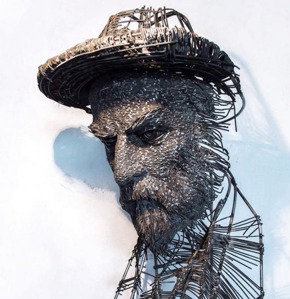 Sculptor Darius Hulea 