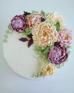 Baker Leslie Vigil Creates Beautifully Realistic Buttercream Cakes ...