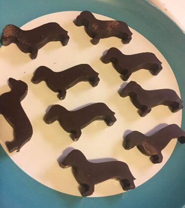 Wiener Dog Ice Cube Mold Lets You Create An Army Of Ice Dogs