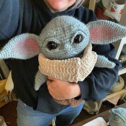 Here's A Baby Yoda-Inspired Crotchet Pattern That You Can Make Yourself