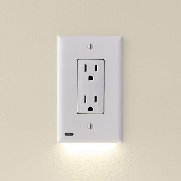 These Outlet Covers Double-Up As LED Night Lights And Require No DIY Skills