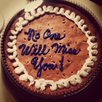 30 Funny Farewell Cakes That Employees Received On Their Final Day Of Work