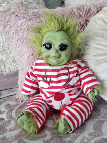 These Realistic Baby Grinch Dolls Are A Cute Addition To Your Christmas ...