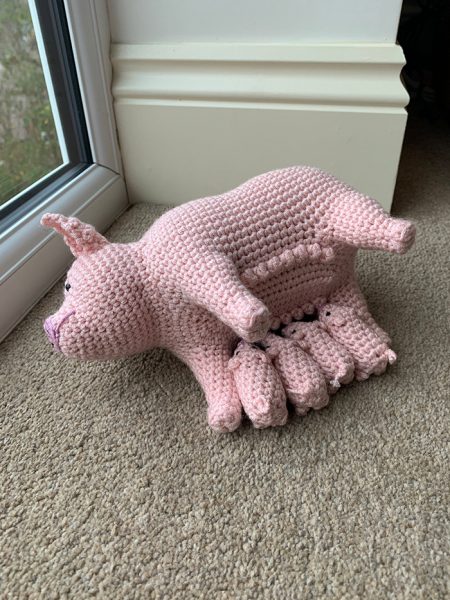 You Can Make A Birthing Mummy Pig With This Crochet Pattern