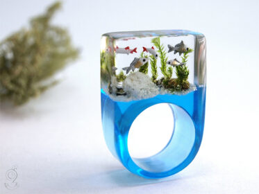 I Could Stare At These Aquarium Rings All Day