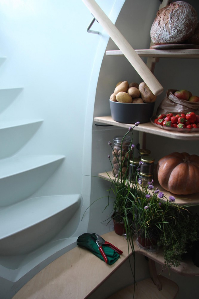 The Groundfridge Gets Back to the Roots of Food Storage